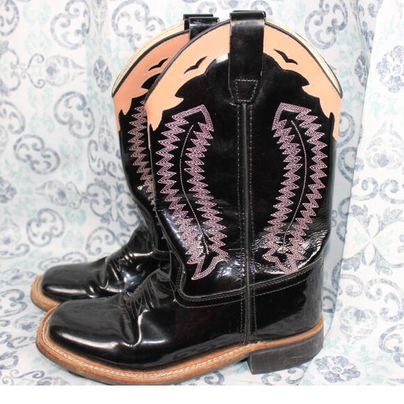 Old West Shoes - Old West BSY1843 Women's Size 5.5 Black and‎ Pink Boots